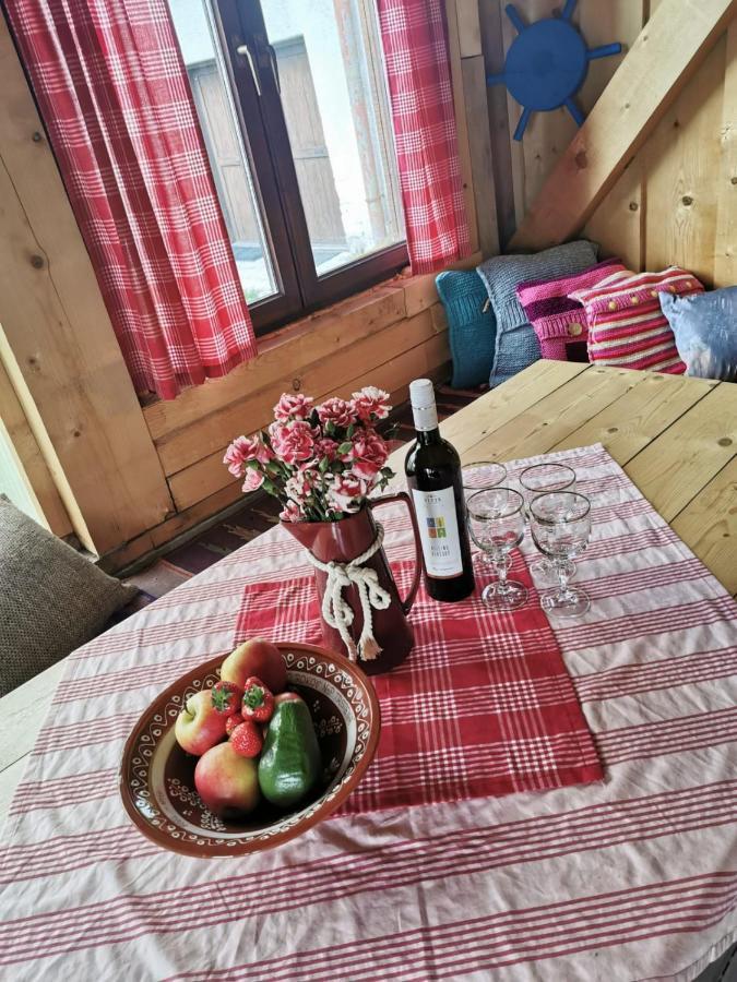 Drevenica Zapadne Tatry S Kupacou Kadou A Krbom Apartment Ziar Exterior photo